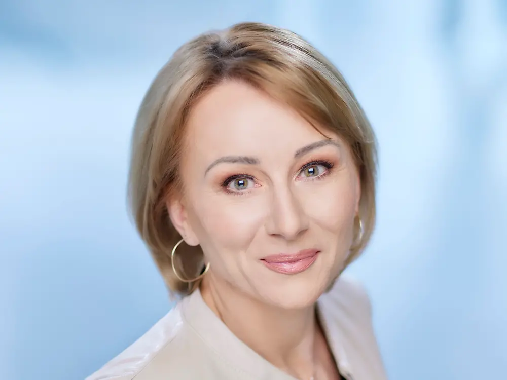 
Karolina Szmidt
Dyrektor Personalna